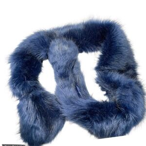 LA FIORENTINA 100% Polyester Faux Fur Blue Long Wrap Scarf Stole Mob Wife Lux‎